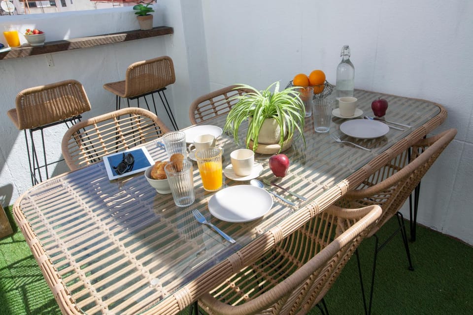 Balcony/Terrace, Dining area