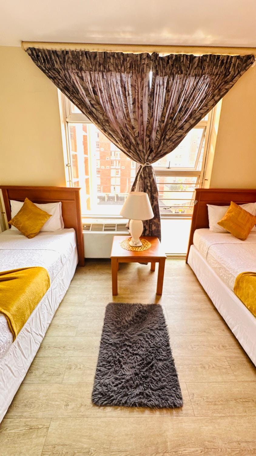 Liza Luxury Beachfront Holiday Apartment Oceanic 44 Apartment in Durban