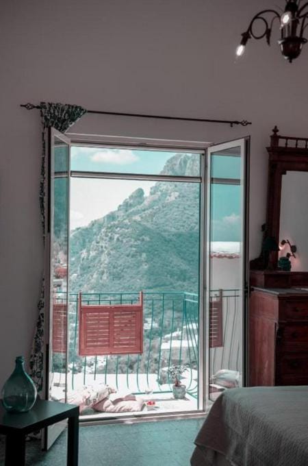 YourHome - Casa Marina Positano Apartment in Positano