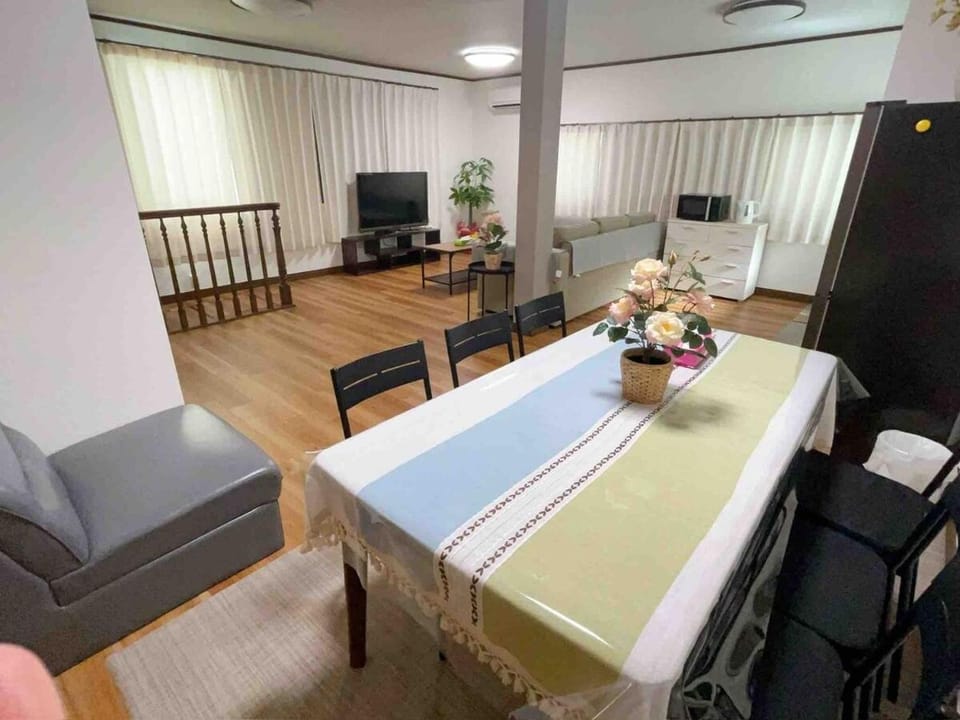 东京都巴士直达迪斯尼乐园 Himawari 可住10人 Apartment in Japan
