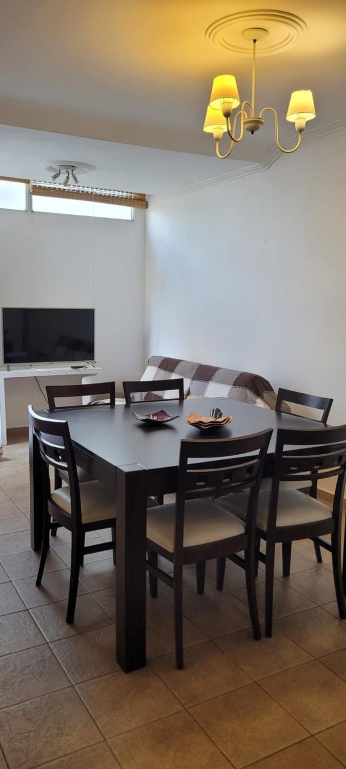 Communal lounge/ TV room, TV and multimedia, Dining area