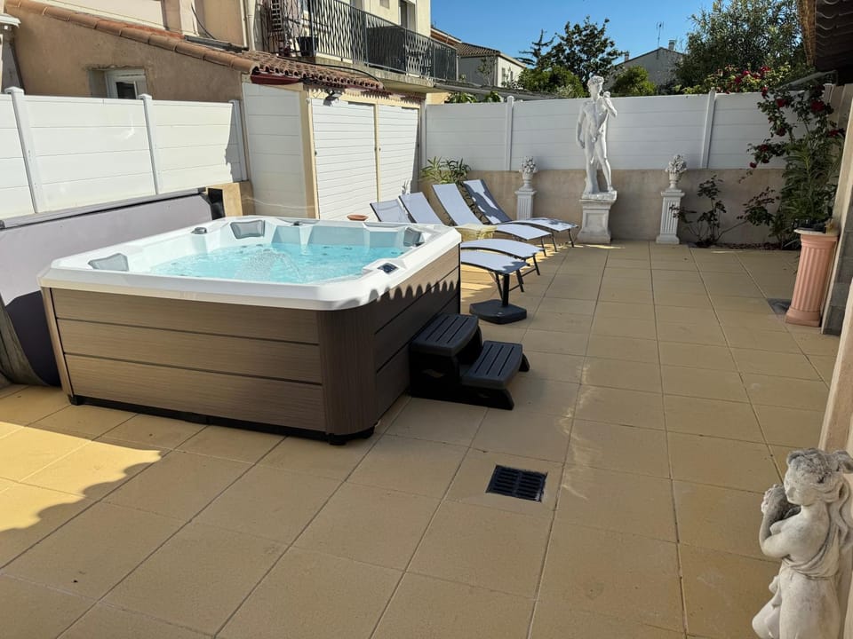 Hot Tub
