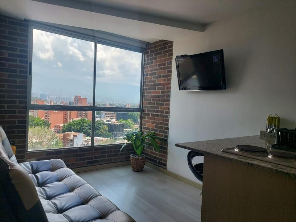 Best views in town, 14th floor Laureles Gem Apartment in Medellin