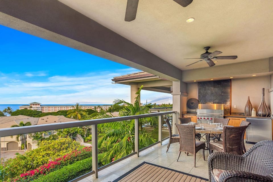 Hoolei 112-5 by Coldwell Banker Island Vacations Villa in Wailea
