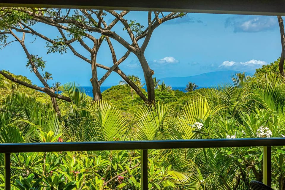 Hoolei 12-4 by Coldwell Banker Island Vacations Villa in Wailea