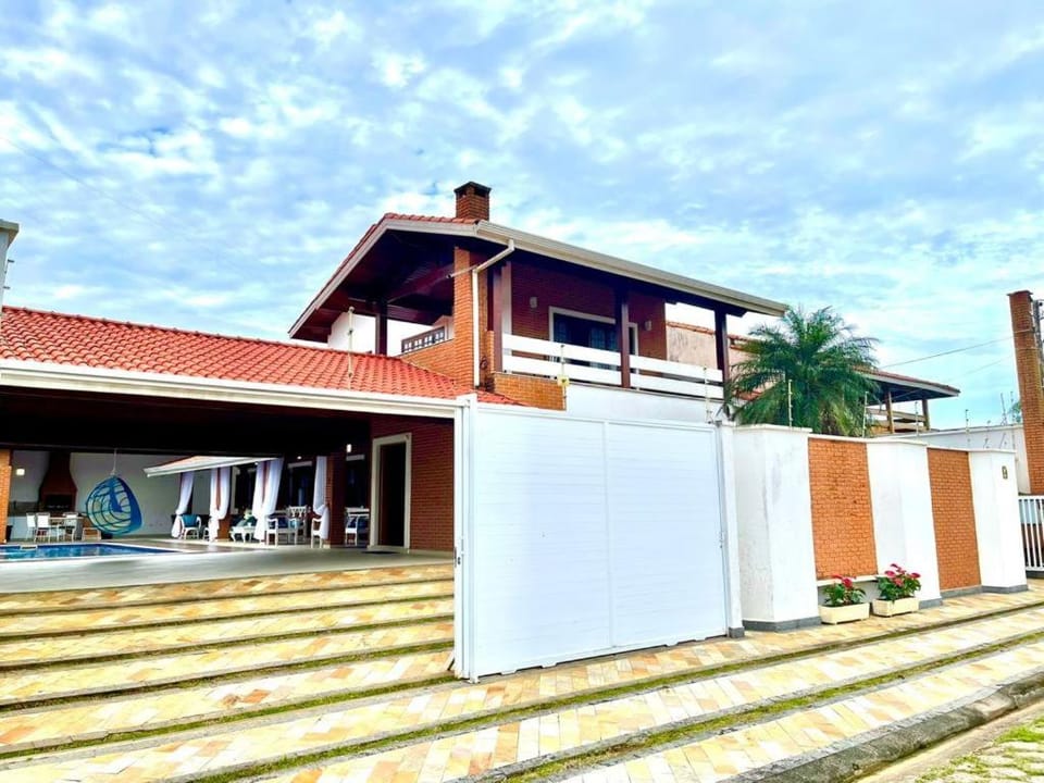 Casa dos Sonhos Peruíbe -Groups of 10-30 people House in Peruíbe