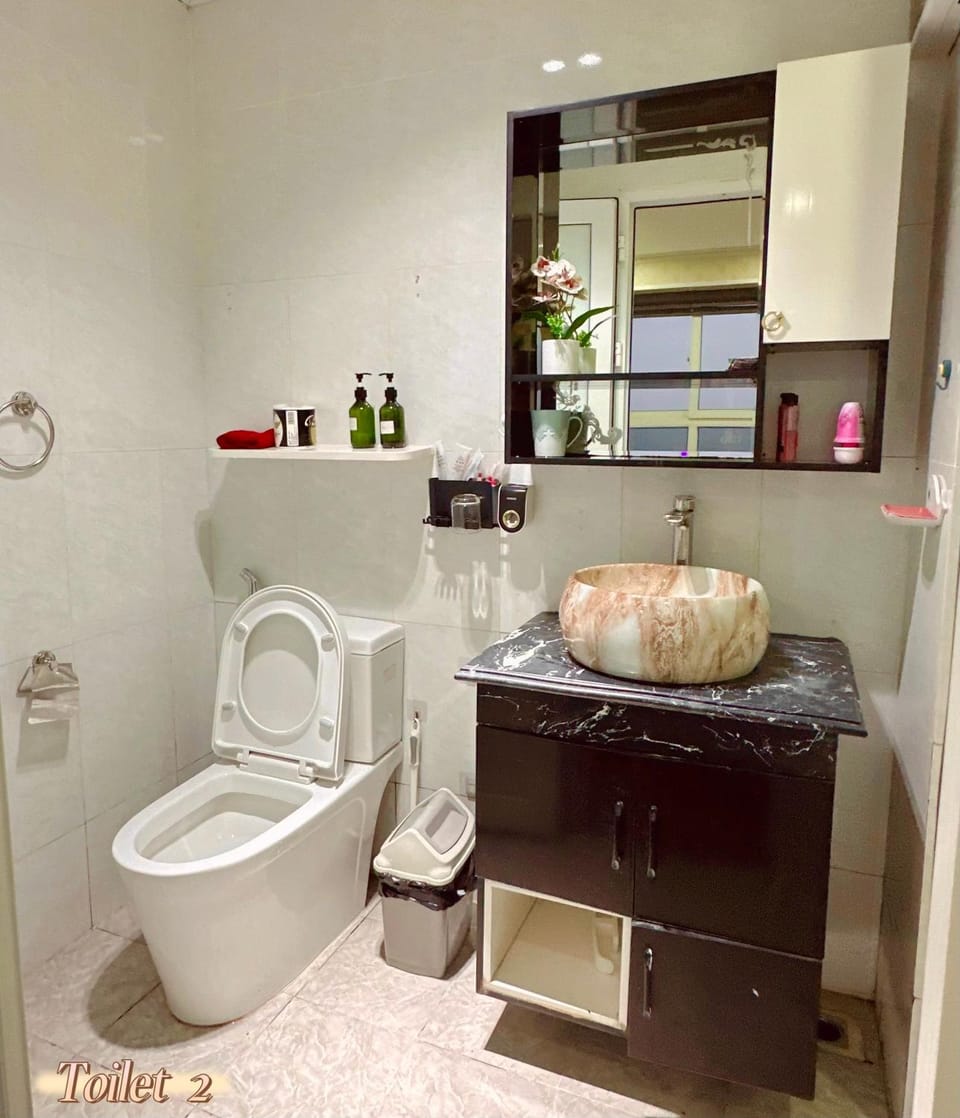 Căn hộ 3 phòng ngủ 2wc A2102 Apartment in Vietnam
