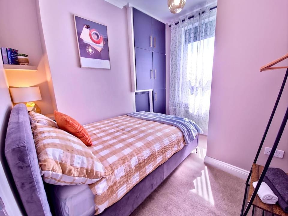 Modern Home from Home - Easy Centre Access & Free Parking - Contractors & Relocators Welcome House in Sheffield