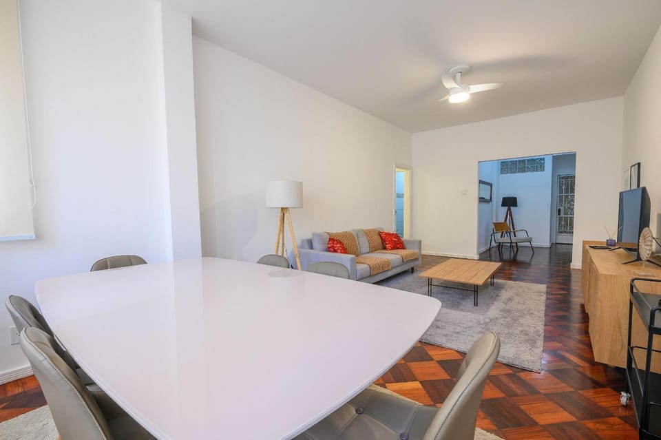 Dining area, Dinner