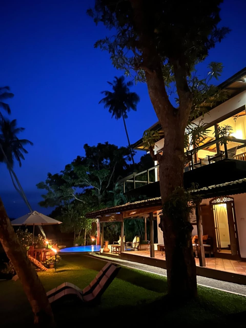 Property building, Garden, Pool view, Swimming pool