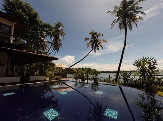 Day, Lake view, Pool view, Swimming pool, Swimming pool