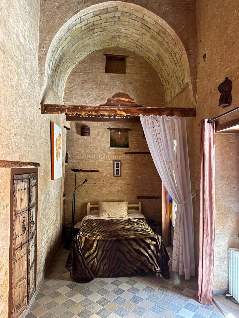 Suite Les Trois Arches Djamila Bed and Breakfast in Tunisia