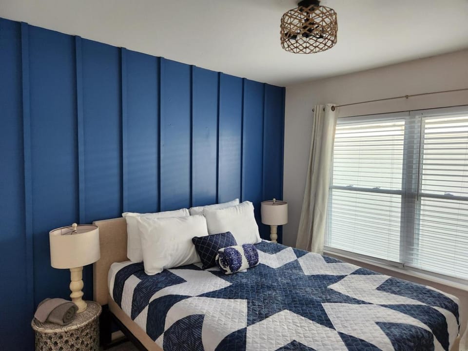 The Bay House- New Kitchen & Updates! An AC Vibe!! House in Atlantic City