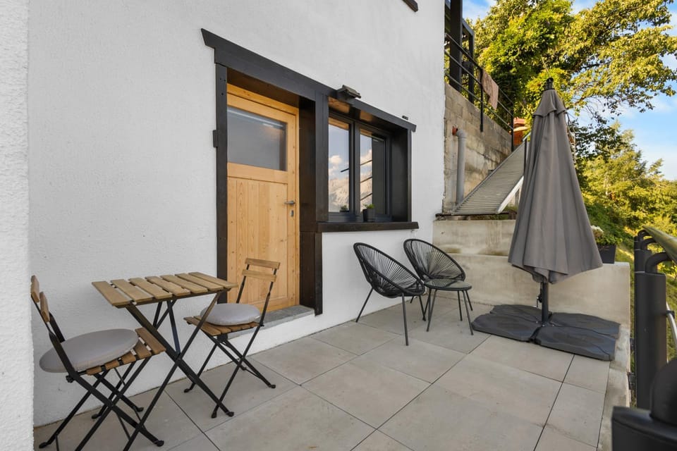 Patio, Day, Balcony/Terrace