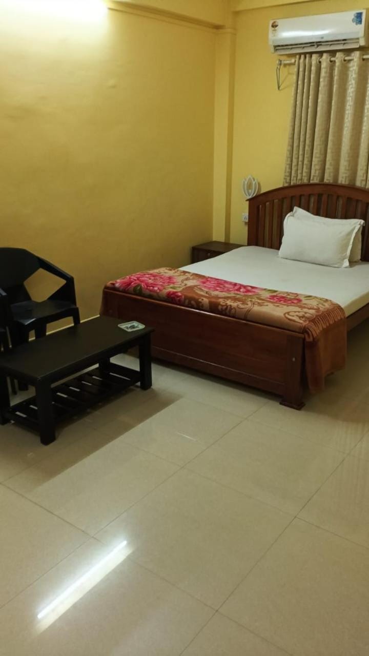 Alpha Residenz Apartment in Kochi