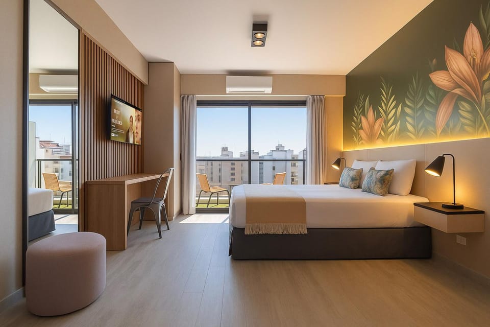 Bed, TV and multimedia, View (from property/room), Bedroom, wardrobe, air conditioner