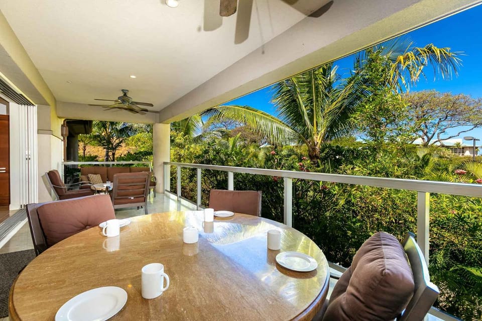 Hoolei 24-4 by Coldwell Banker Island Vacations Villa in Wailea