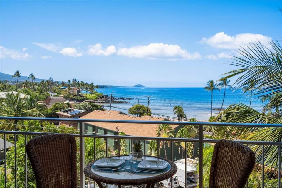 Island Surf 614 by Coldwell Banker Island Vacations Apartment in Kihei