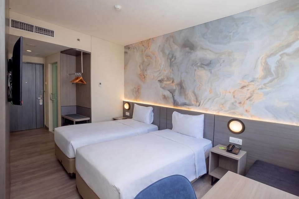 Swiss-Belexpress Jemursari Hotel in Surabaya