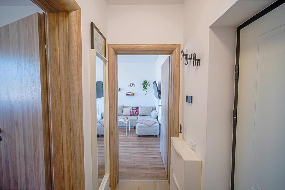 Facade/entrance, Living room, Bedroom