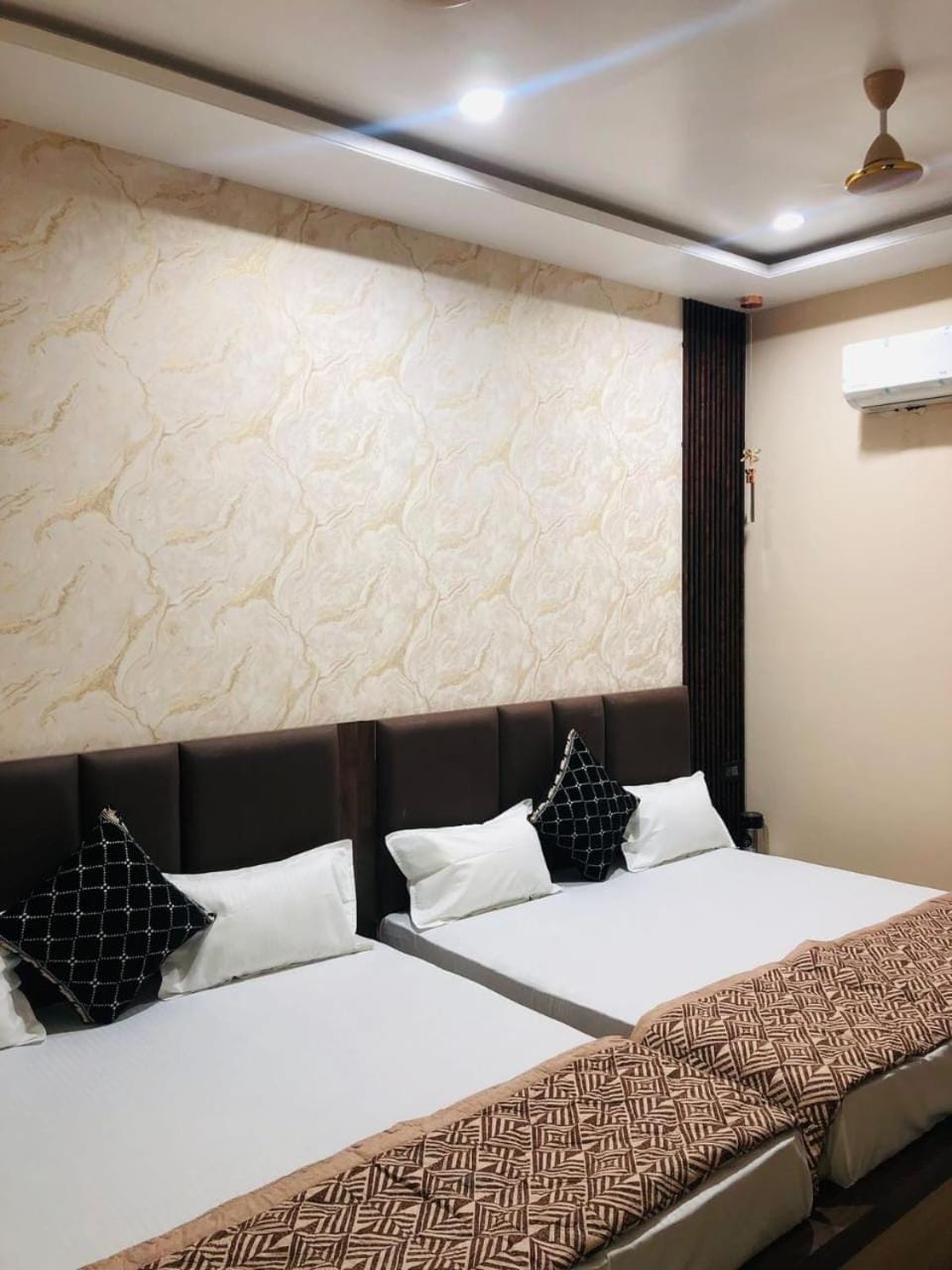 Hotel Ram Ghar - Near Mathura Junction Railway Station Hotel in Uttar Pradesh