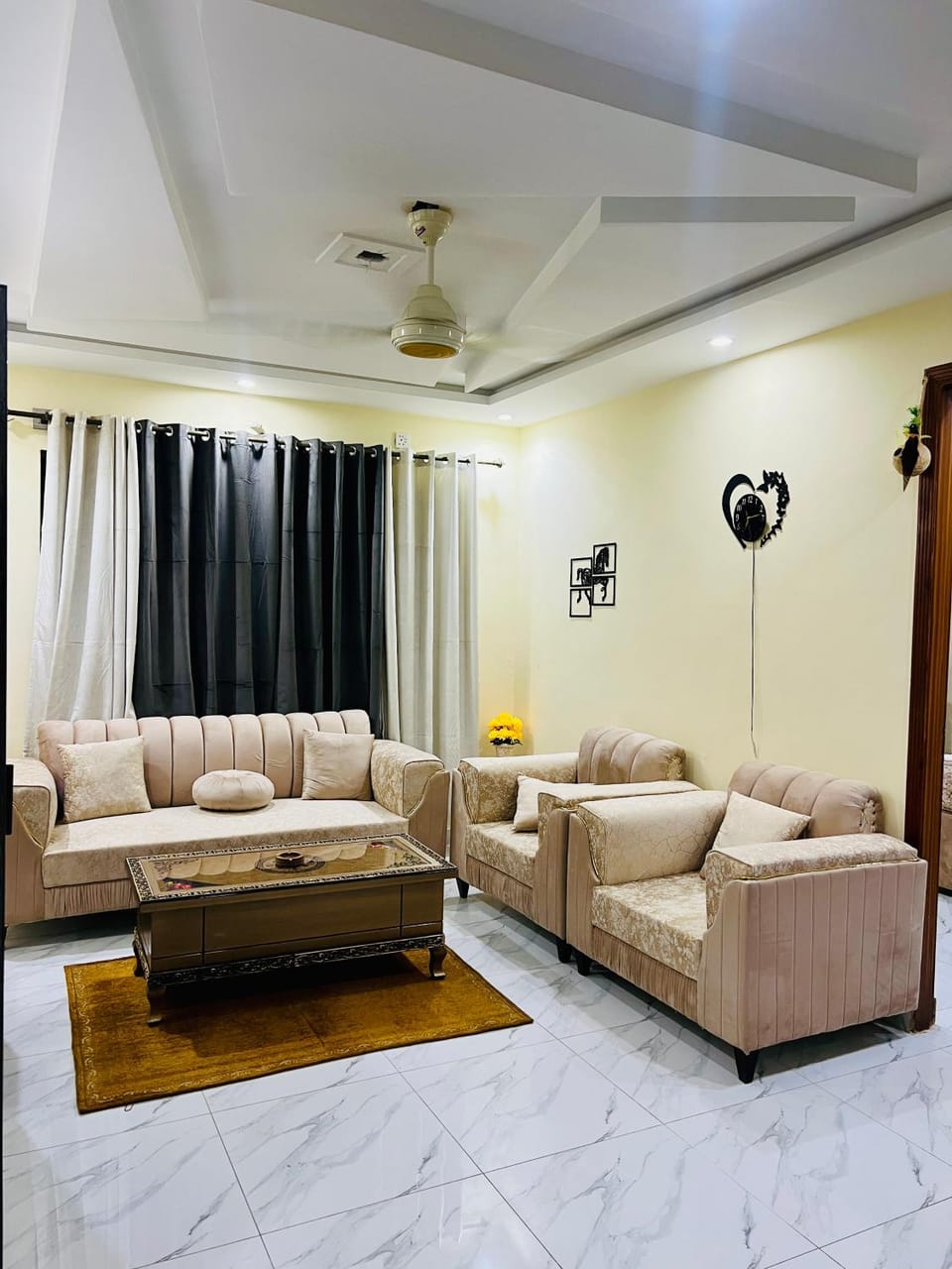 Luxury & Comfortable 1 Bed Furnished Apartment Bahria town Phase 7 & 8 By Iqbal Heights Apartment in Islamabad