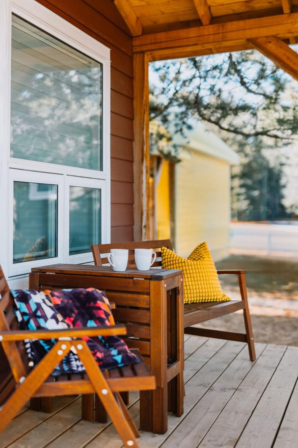 Eagle - Cozy tiny home with mountain views House in Clearwater County