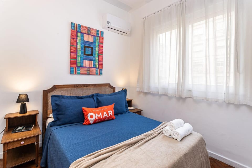 Copacabana charm 100m from the beach | RE 85/704 Apartment in Rio de Janeiro