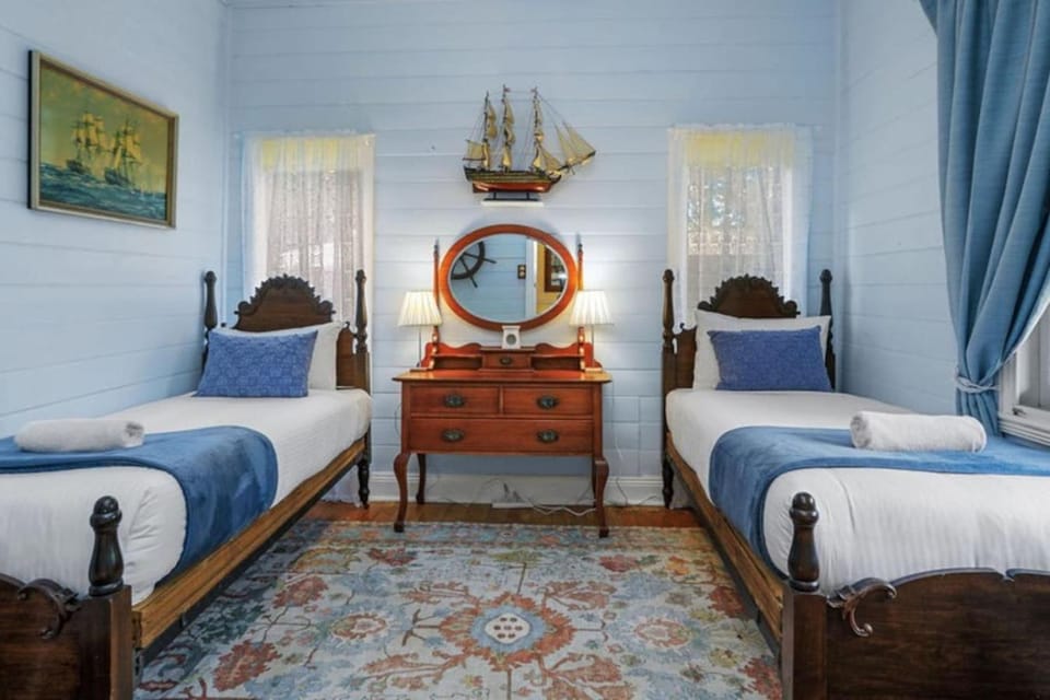 Blue Farm Cottage House in Apollo Bay