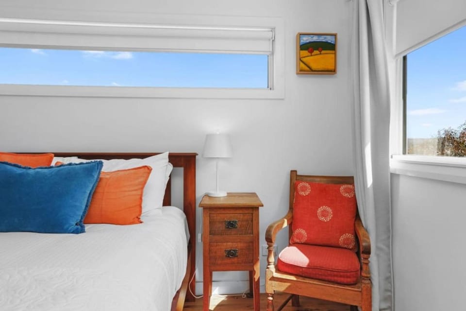 Banksia View House in Apollo Bay