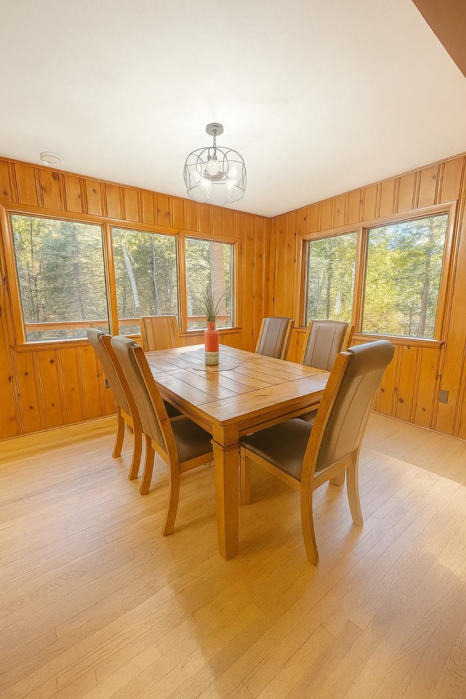 Serenity Pines Hideaway w HotTub House in Cascade-Chipita Park