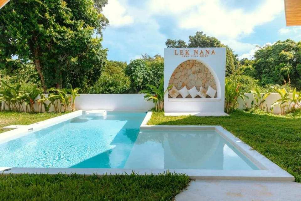 Garden view, Pool view, Swimming pool