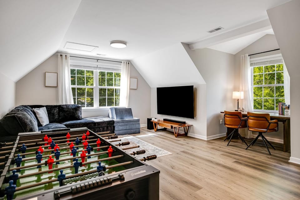 Lauren Peak by Carolina Mornings House in Upper Hominy