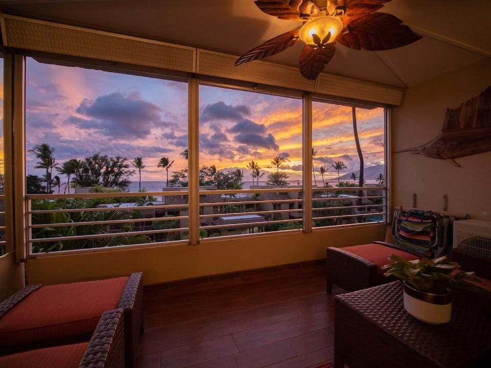 Kamaole Beach Royale 307 by Coldwell Banker Island Vacations Apartment in Kihei