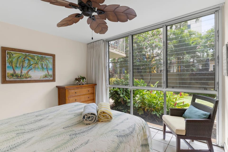 Kamaole Nalu 103 by Coldwell Banker Island Vacations Apartment in Kihei