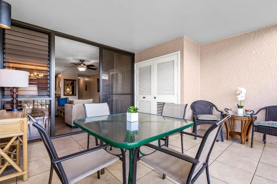 Kamaole Sands 4-208 by Coldwell Banker Island Vacations Apartment in Wailea