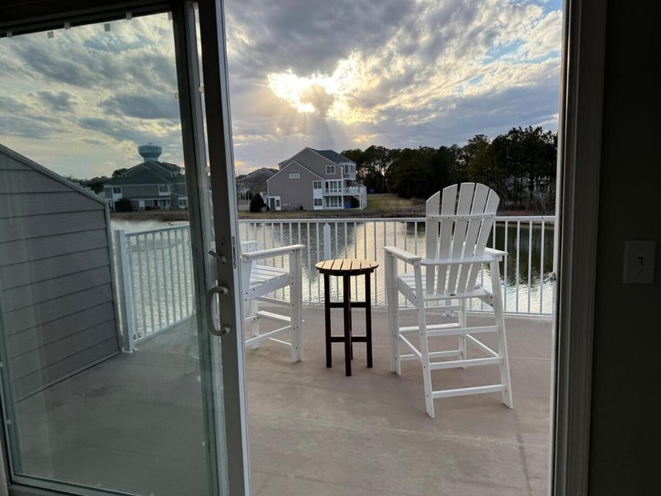 Bayville Shores Water View - 3 bedroom home close to beach! House in Sussex County