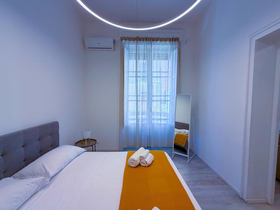 Bed, Bedroom, towels, wardrobe, air conditioner