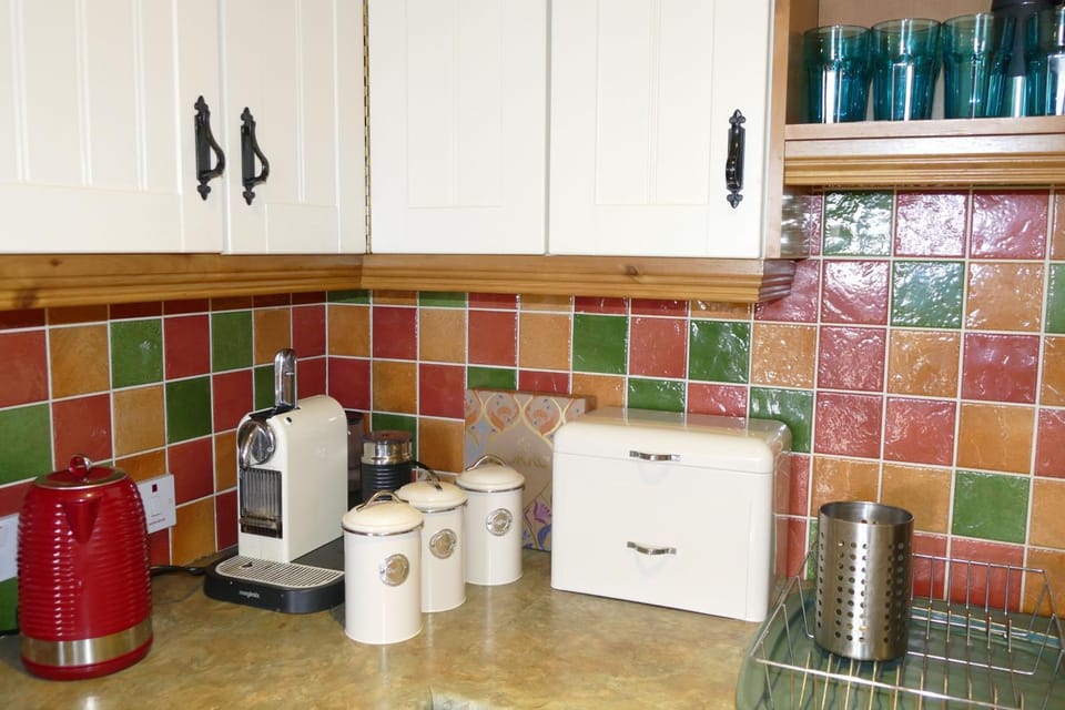 Property building, Coffee/tea facilities, stove