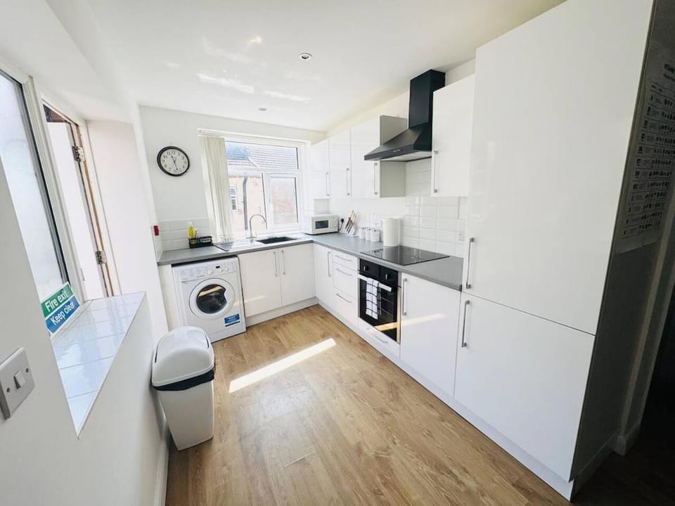Central Luton 1 Bedroom Flat Apartment in Luton