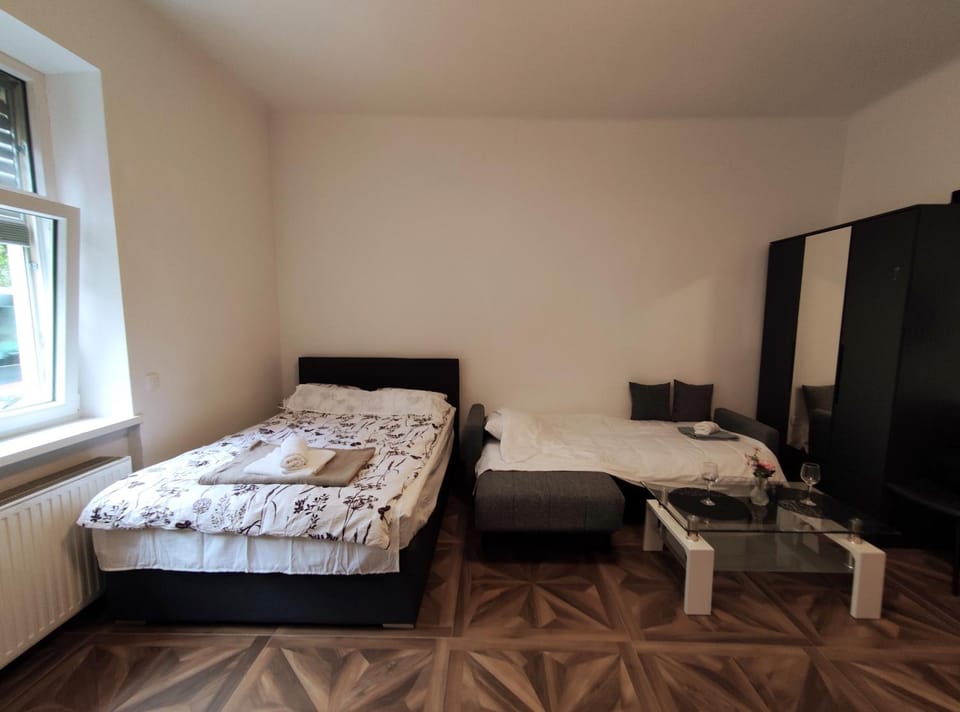 Apartment VS Apartment in Ljubljana