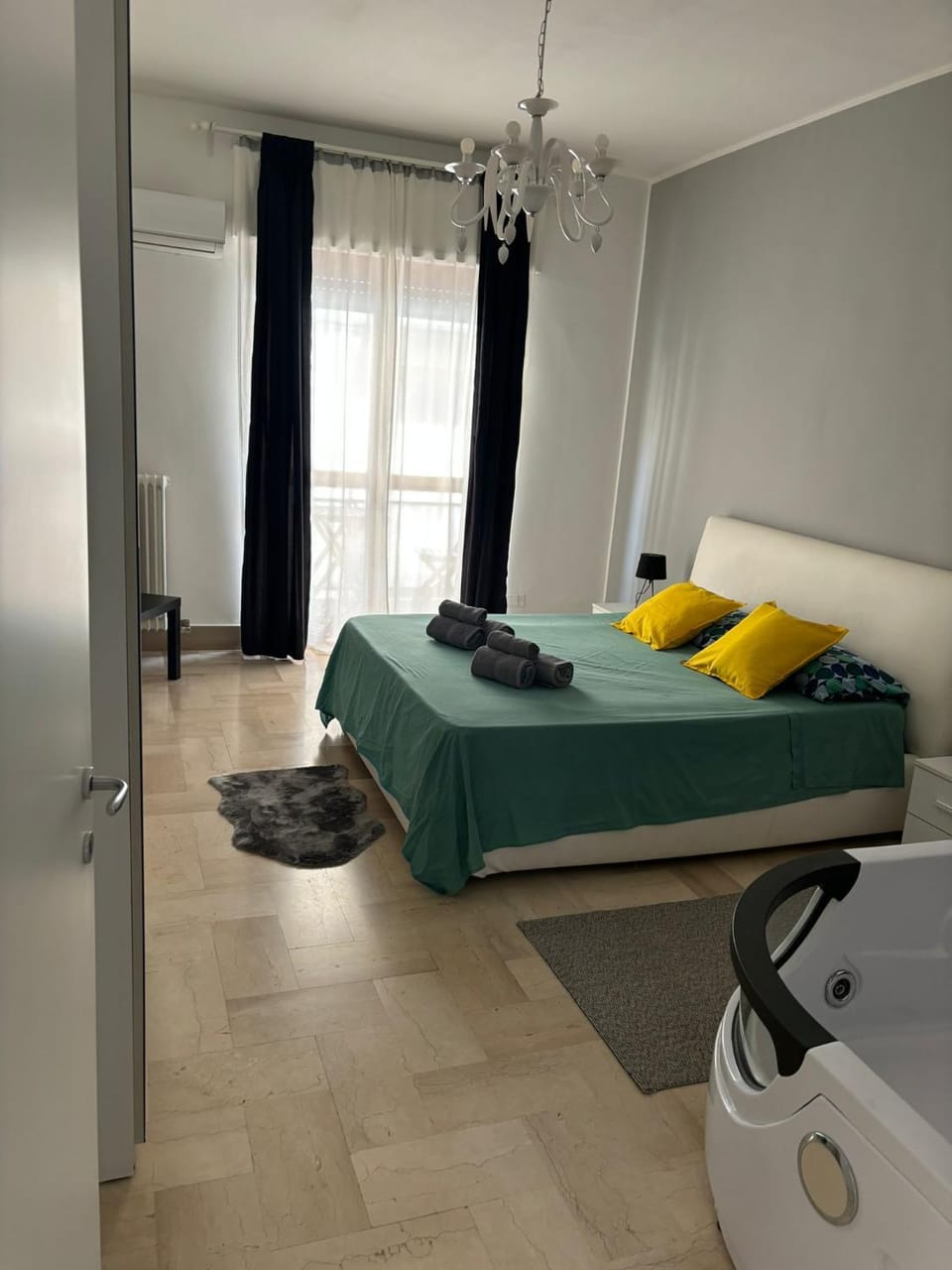 Sisters Luxury Apartmenst Apartment in Bari