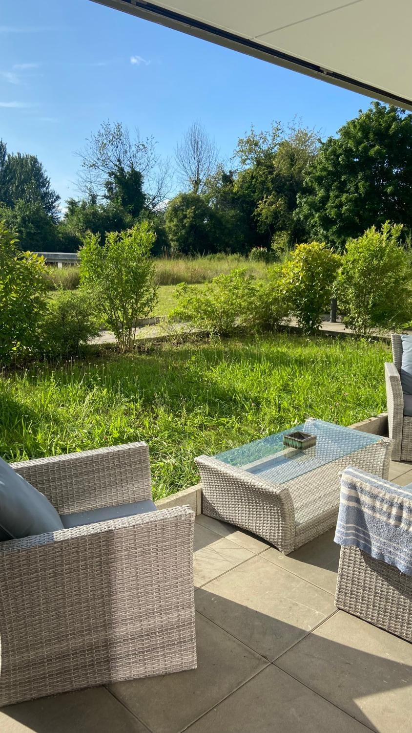 appartement-Rez de jardin, parking privé et Tram Apartment in Strasbourg