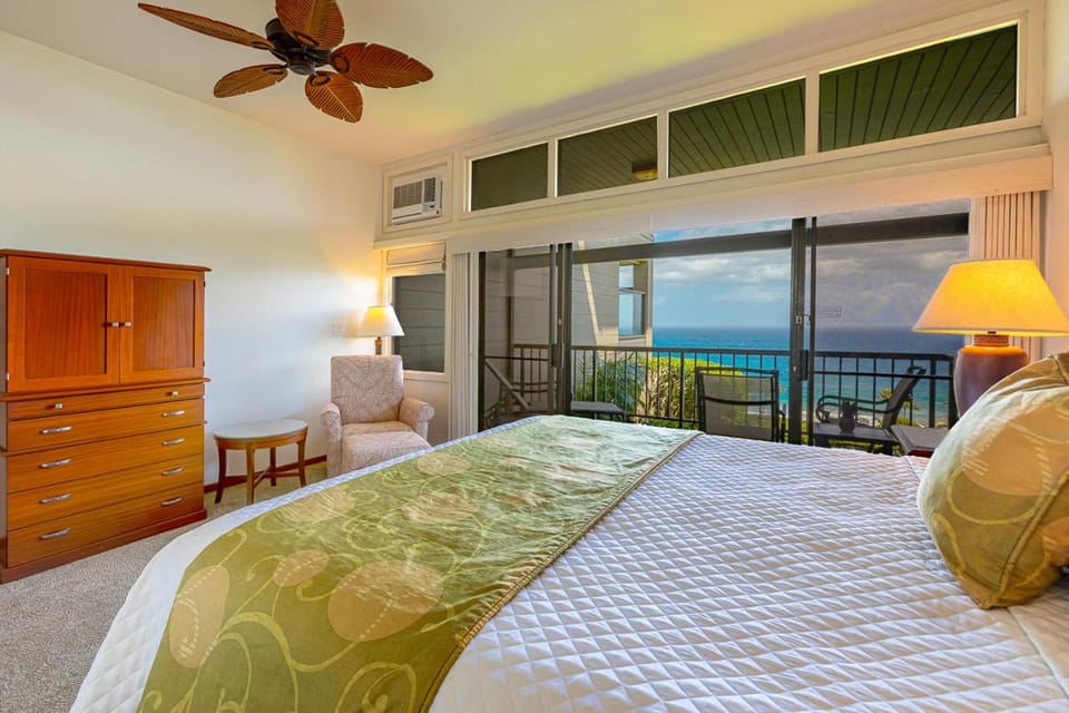 Kapalua Ridge Villas-#2212 by Coldwell Banker Island Vacations Apartment in Kapalua