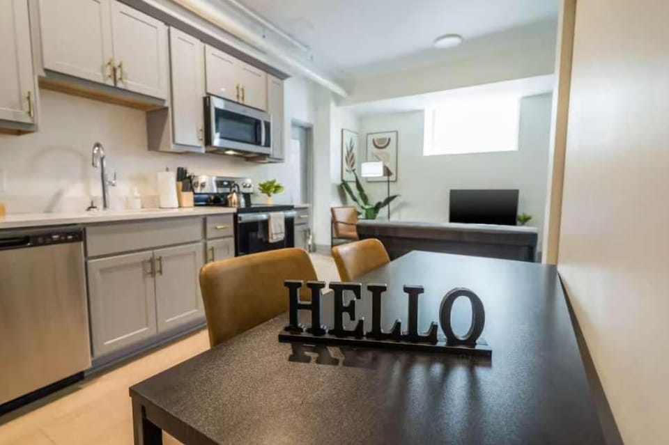 Renovated Loft w Free Parking & Near Hospitals Apartment in Jefferson County