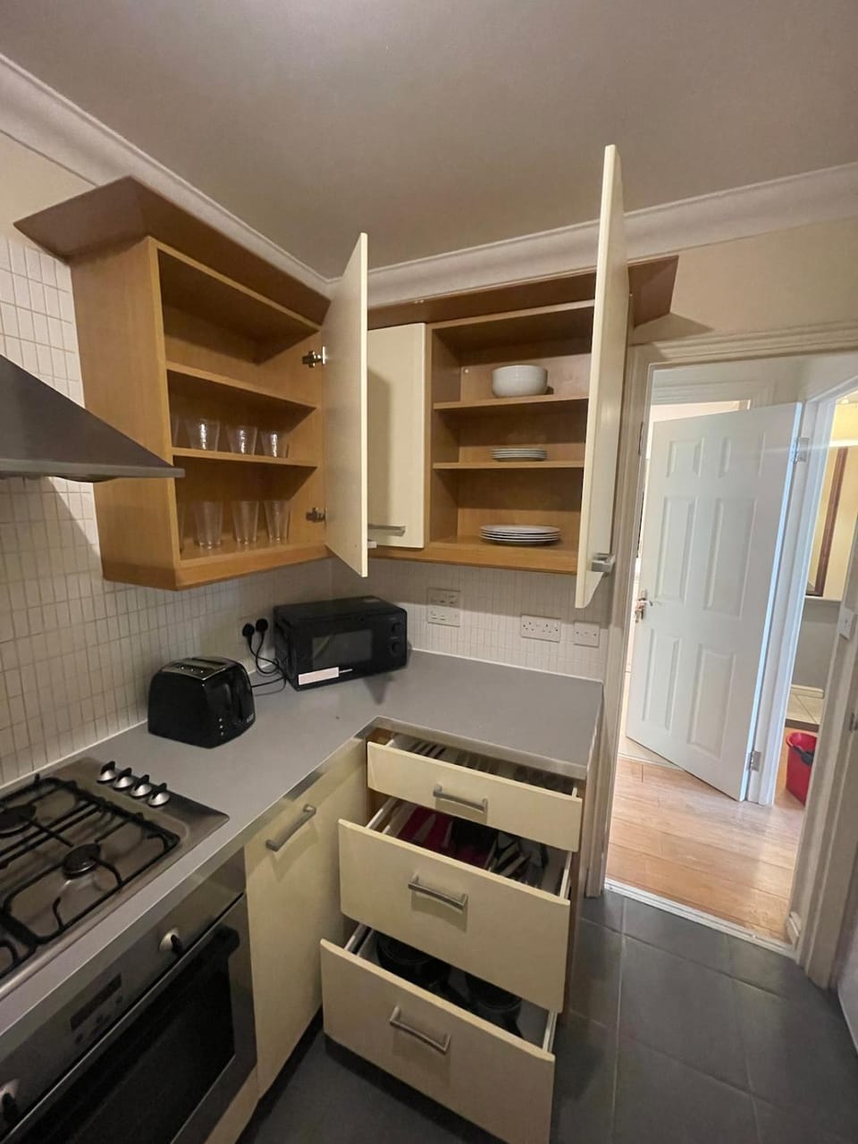 Gatwick 1 Bedroom Apartment Apartment in London Borough of Croydon