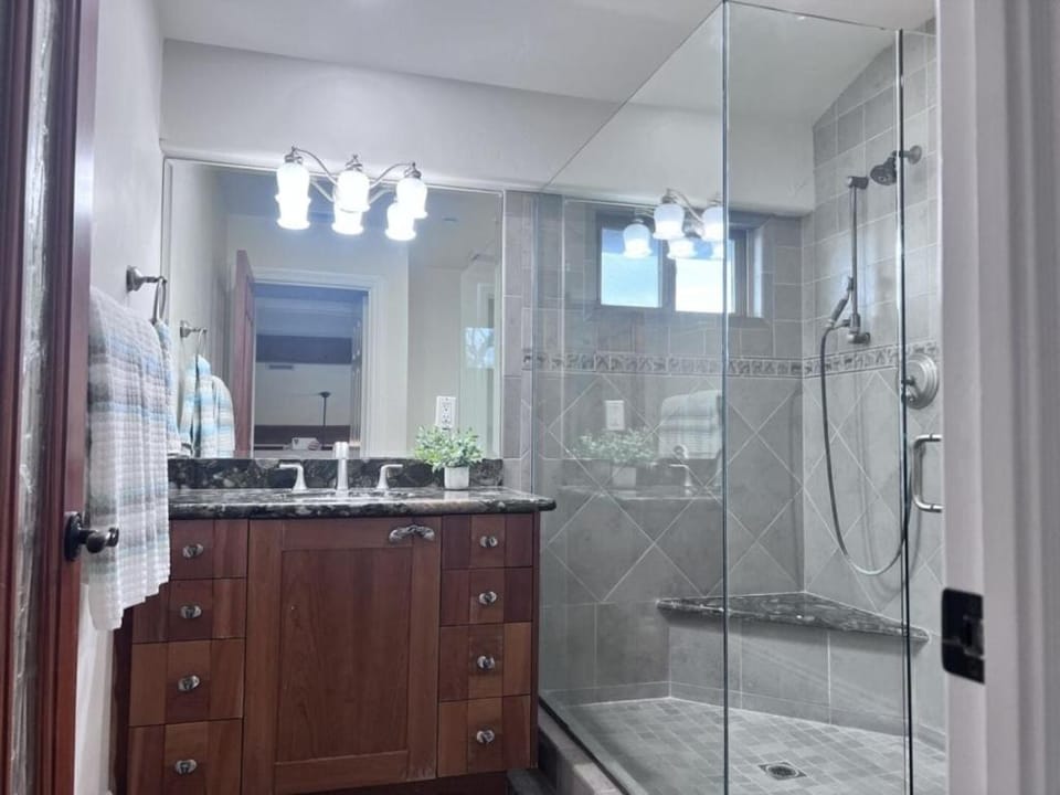 Bathroom, Bath
