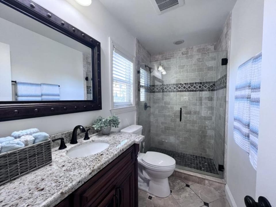 Bathroom, Bath
