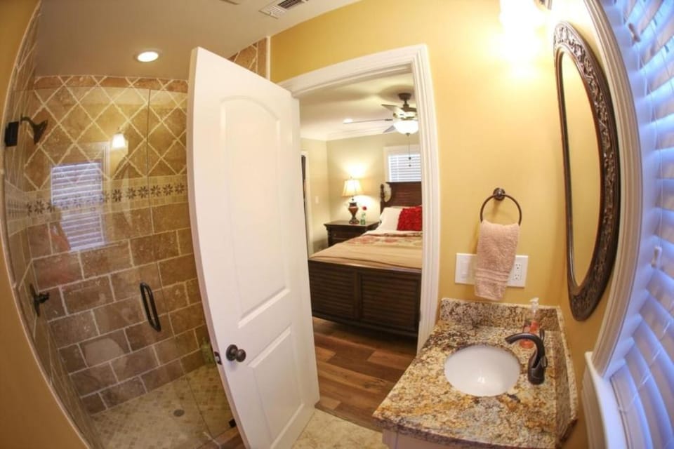 Bathroom, Bath