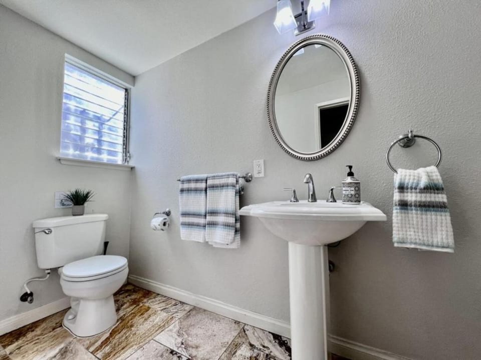 Bathroom, Bath